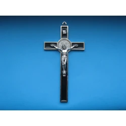 Krzyż metalowy z medalem Św.Benedykta czarny 19,5 cm